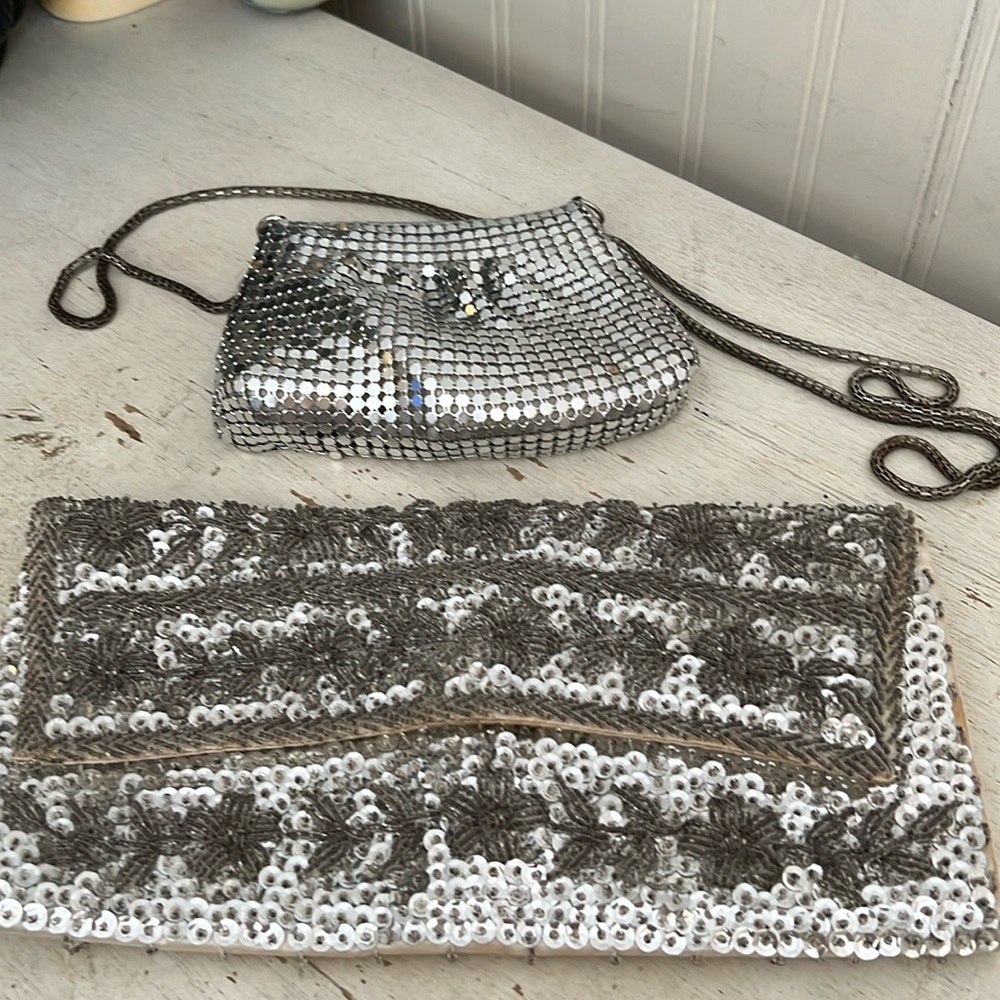 Lot Vintage La Regale plus extra beaded silver mesh 60s purse clutch